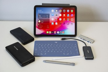 2021 iPad vs. 2022 iPad Air 11-inch iPad Pro Connectivity & Accessories 2021 iPad vs. 2022 iPad Air 11-inch iPad Pro Connectivity & Accessories