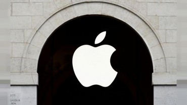 Apple Apple